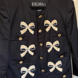 ESCADA Elegant Black Blazer with Gold Chain holiday jacket VINTAGE LIKE NEW